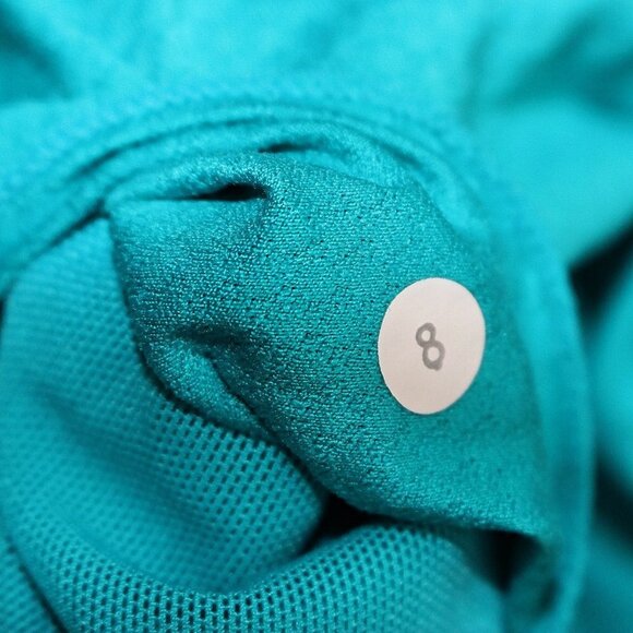 Lululemon - Bliss Tank in color Surge Blue (Teal), Empire Waist - sz 8 - Picture 2 of 7
